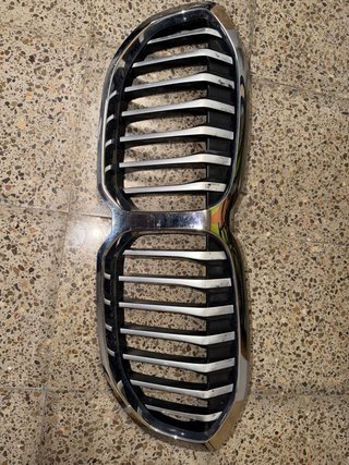 Parrilla BMW Serie 1 F40