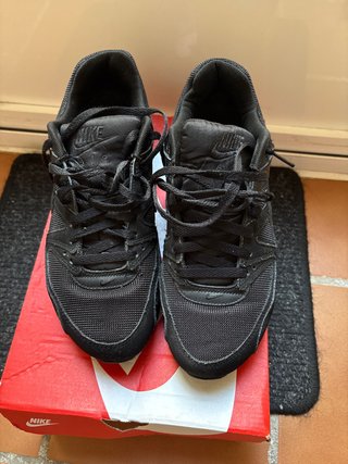 Zapatillas Nike Air Max Command  43 ORIGINALES
