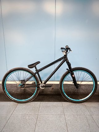 Bicicleta Dirt Jump NS Bikes