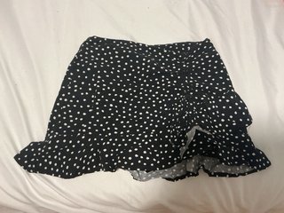 Falda pantalón de lunares
