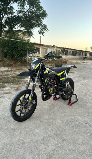 Moto 49cc Supermoto