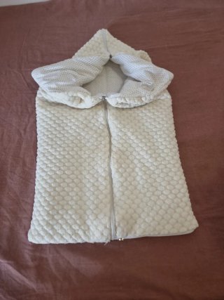 Saco de dormir para un recién nacido
