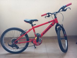 Bicicleta Infantil B'Twin Roja