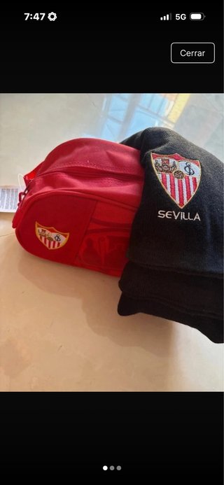 Macuto y Bufanda bordada  Sevilla FC