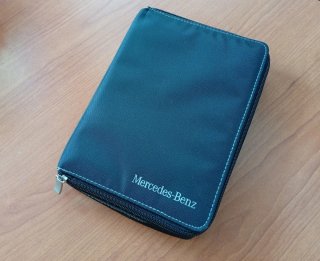 Carpeta  Mercedes-Benz