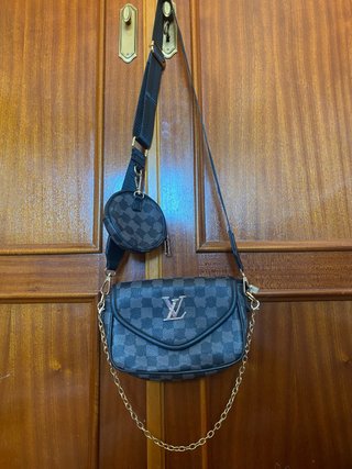 Bolso bandolera estampado con monedero