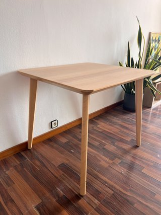Mesa IKEA Lisabo