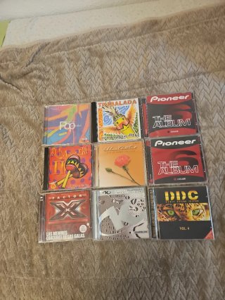 Lote de 9 CDs de Música Variada