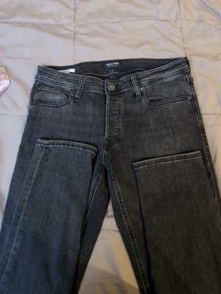 Pantalón vaquero Jack & Jones gris