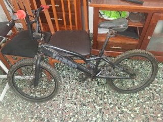 Bicicleta BMX Monty