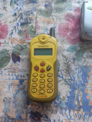 Móvil Alcatel One Touch Easy