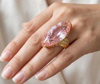 Anillo Solitario Cóctel Oro 18k Piedra Rosa