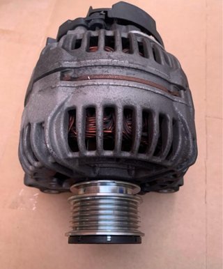 Alternador Volkswagen Golf V 1.9 TDI BXE