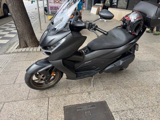 Zontes D350 Maxi Scooter Negra