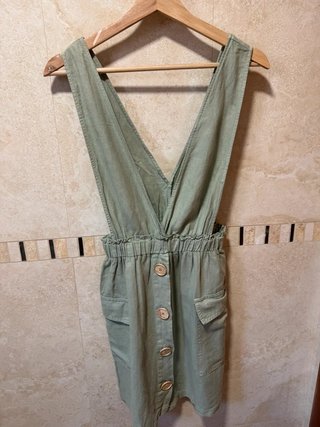 Falda Peto Zara Verde Caqui Talla XS
