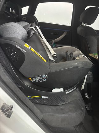 Silla de coche Maxi-Cosi gris oscura