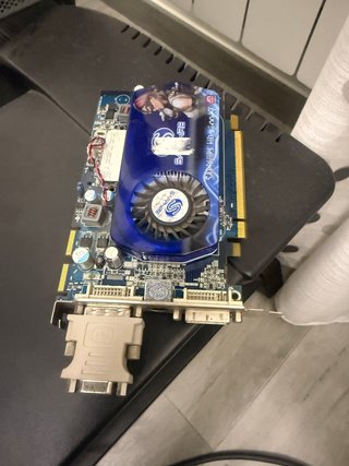 Scheda video Sapphire HD 2600 XT