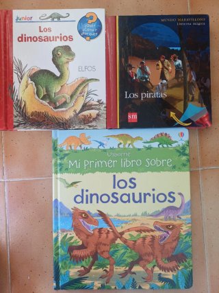 Lote cuentos dinosaurios