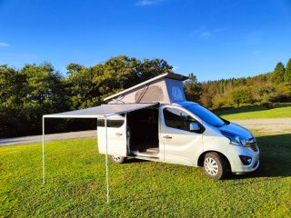Opel Vivaro camper