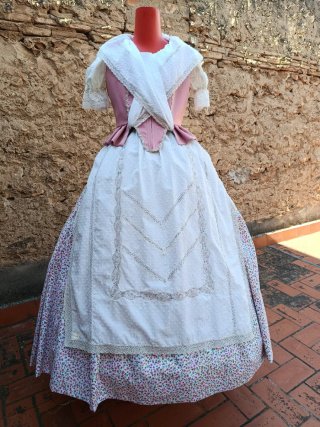 Traje de Huertana Labradora