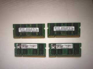 Lotto 4 moduli RAM DDR2 SODIMM