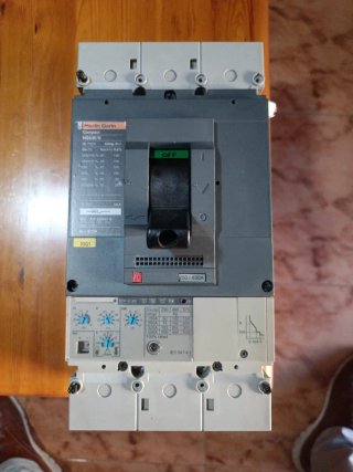 Interruptor Automático Merlin Gerin NS630 N