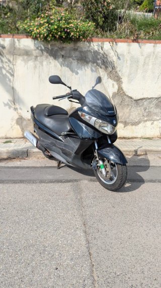 Suzuki Burgman 125 (2008)