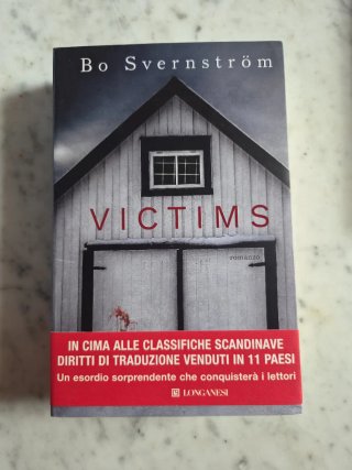Victims: romanzo