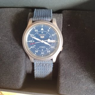 Reloj Seiko 5 SNK807K2 Automático