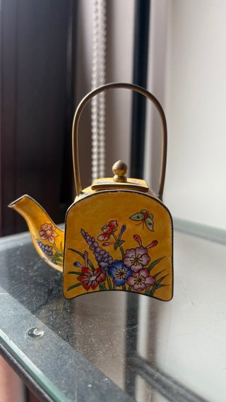 Tetera de Metal Esmaltado con Flores