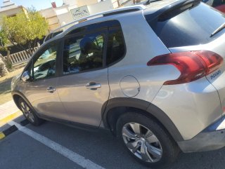 Peugeot 2008 2021