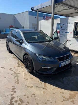 SEAT Leon FR 2019