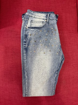 Pantalones Vaqueros con Tachuelas