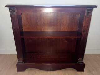 Recibidor de Madera Antigua