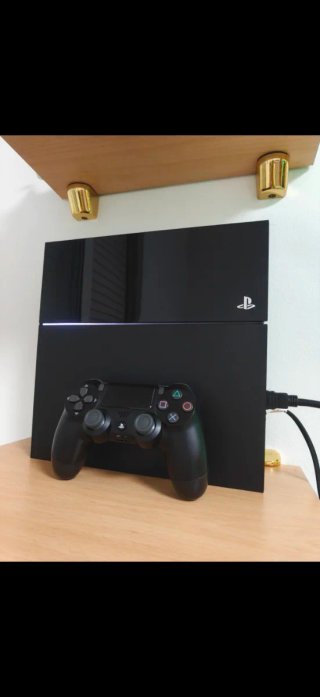 PS4 (PlayStation 4) con Mando DualShock 4