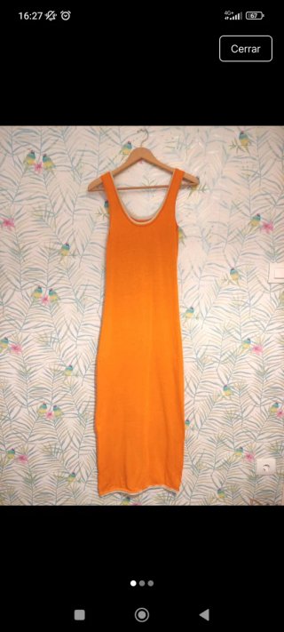 Vestido largo naranja Zara