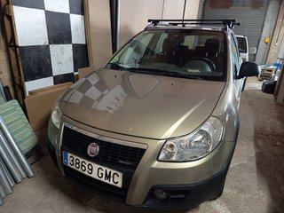 FIAT Sedici 2007 (4x4)