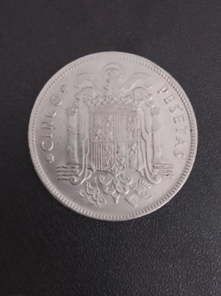 Lotto di 16 Monete Preziose