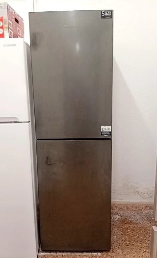 Nevera Grundig