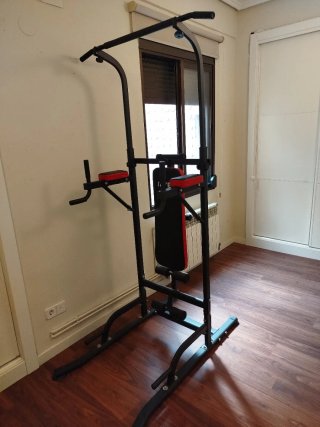Máquina de Dominadas y Fondos