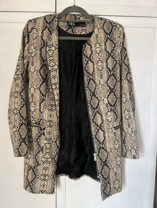Chaqueta Estampada Zara