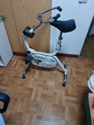 Bicicleta estática BH Home-Bike
