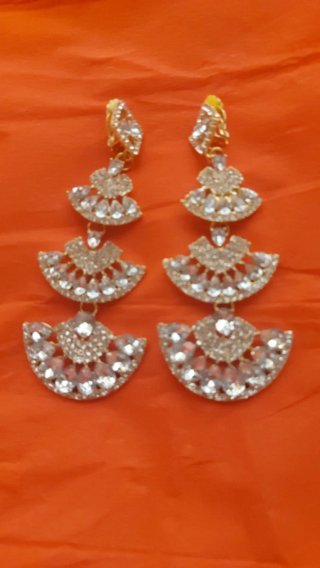Pendientes Largos de Fiesta con Clip