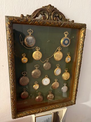 Lote de Relojes de Bolsillo con Expositor