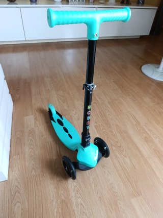 Patinete 3 Ruedas Chipolino