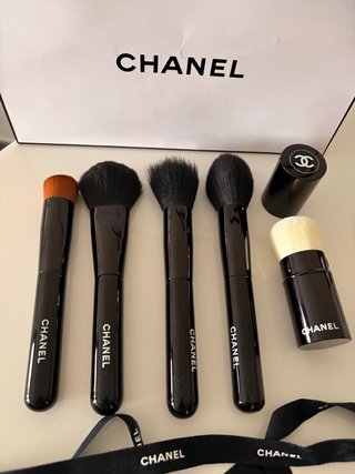 Set de Brochas de Maquillaje Chanel