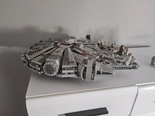 LEGO Star Wars Halcón Milenario