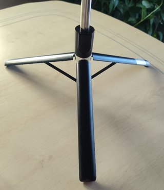 Palo Selfie Extensible con Trípode y Mando