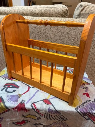 Revistero de Madera