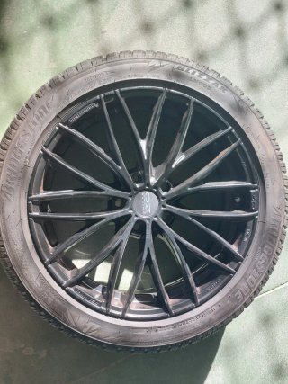 Llantas OZ Racing Italia 150 18" + neumáticos inv.